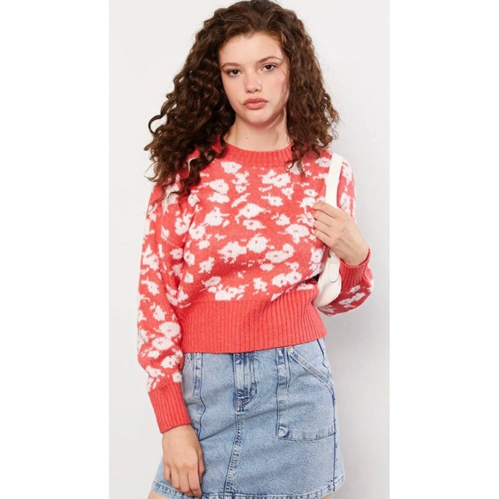 Cyrus Long Sleeve Crew Neck Sweater Pink & White Floral Sz L Career Casual Boho